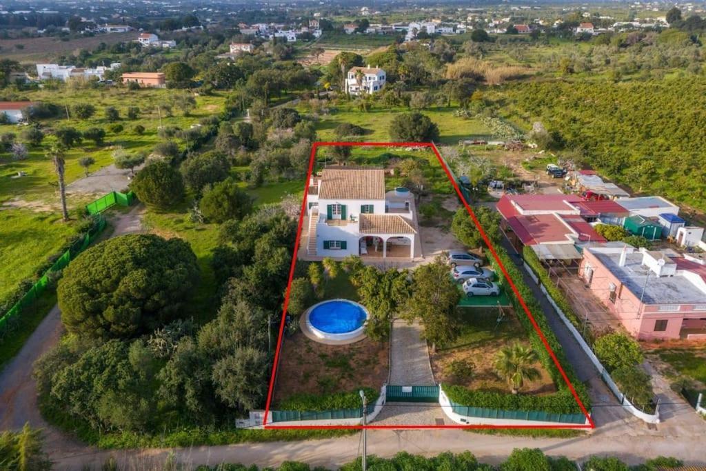 Vivenda Com Piscina Ria Formosa